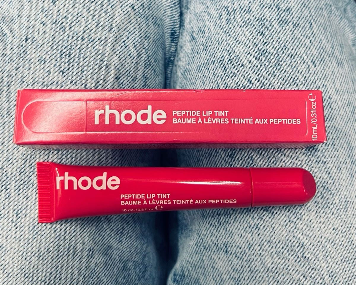 Rhode Guava Spritz Peptide Lip Tint